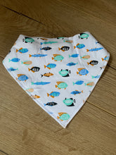 Load image into Gallery viewer, Bandana bibs - 24 styles!!