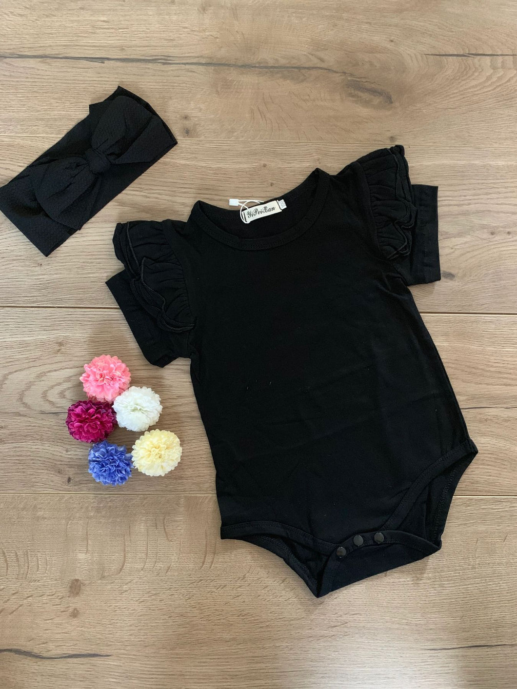Short sleeve flutter romper- black