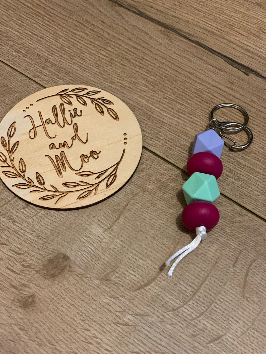 Silicon bead keyring - blue, maroon and aqua