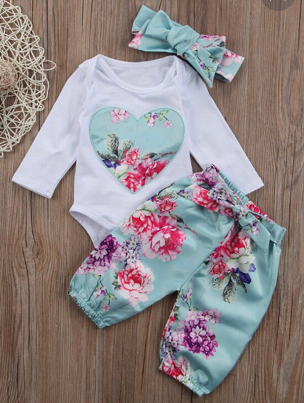 Girls long sleeve aqua and love heart 3 piece set