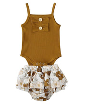Load image into Gallery viewer, Girls Two piece set - white and brown
