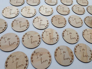 Single wooden milestone plaques - “I’m here”