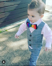 Load image into Gallery viewer, Boys pink and grey shirt, pant, vest and bow tie set
