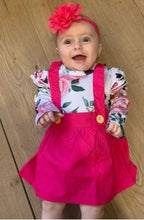 Load image into Gallery viewer, Girls pink pinafore set
