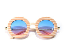 Load image into Gallery viewer, Girls fashion sunnies - 5 colours
