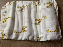 Load image into Gallery viewer, Light weight newborn baby Muslin wraps / blankets - 16 patterns
