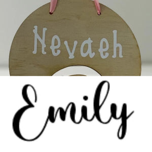 Wooden plaque personalised hair bow displays